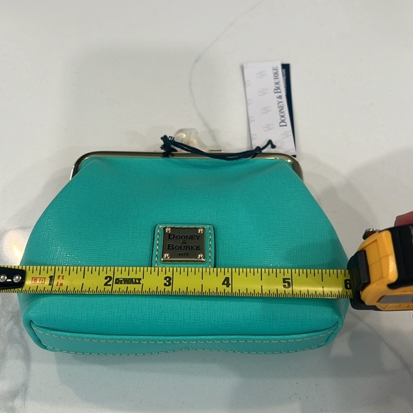 💚Cute.DOONEY & BOURKE KISSLOCK Coin & Card HOLDER.. - Picture 11 of 16